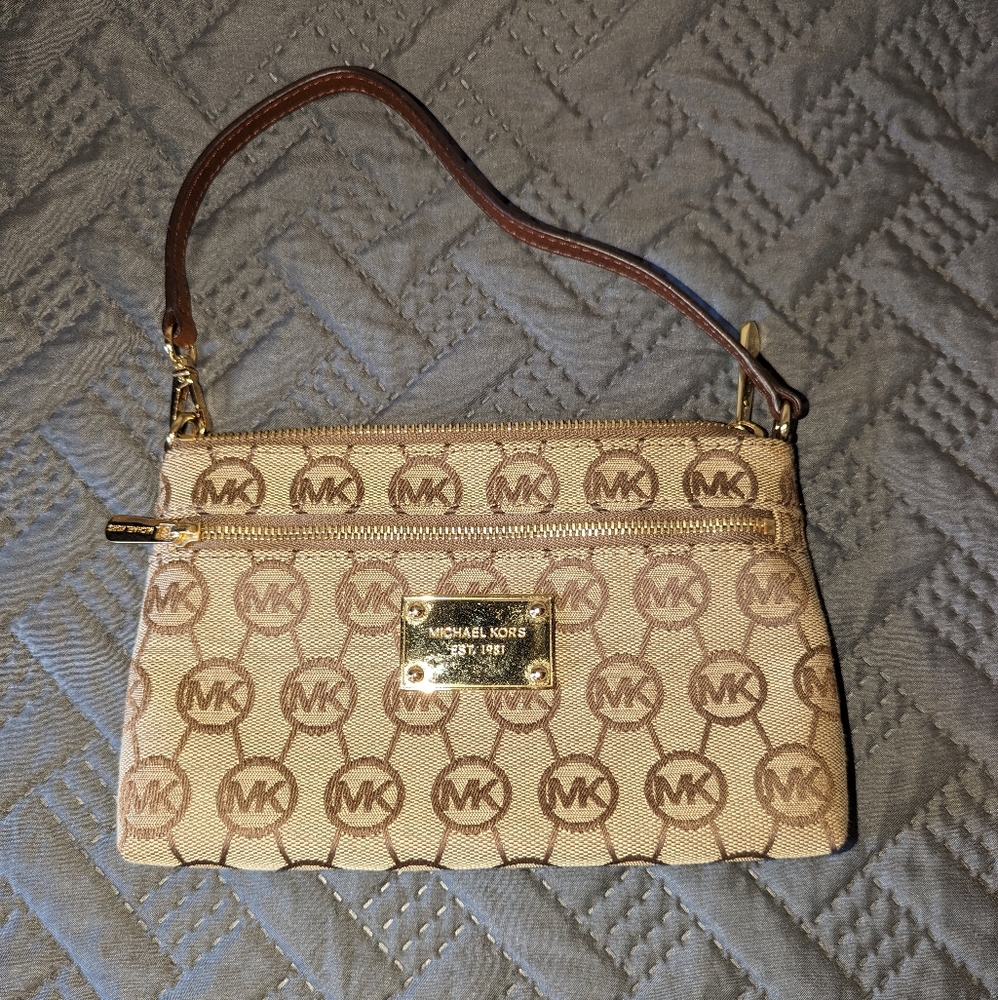 Michael Kors wristlet/clutch bag. Tan and Brown w/ gold hardware. 8"x5"x1"